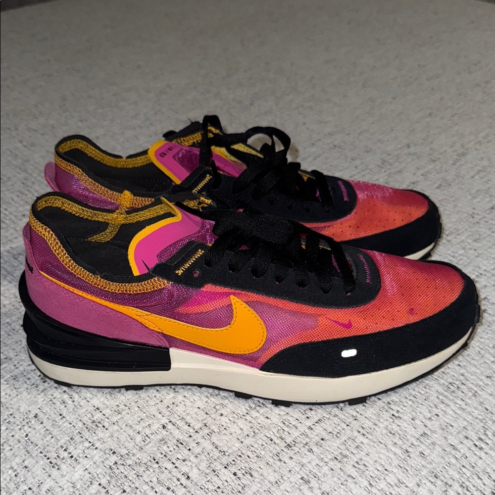 Nike Waffle One Active Fuchsia